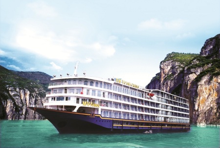 Ritz Tours' 10-night 'Yangtze Essence' China package includes a three-night luxury cruise along the Yangtze River from Chongqing to Yichang on Victoria Cruises.